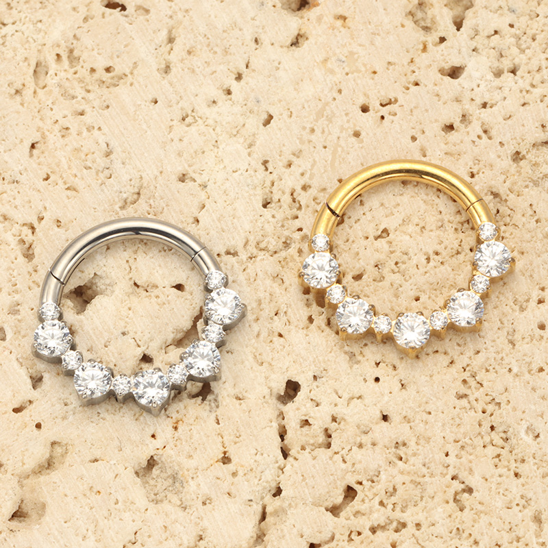 ASTM F136 TItanium Daith Click – Zoor Body Jewelry recenzja i cena